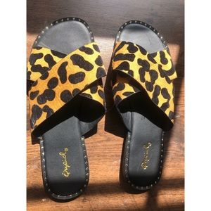 Lulus cheetah print sandals